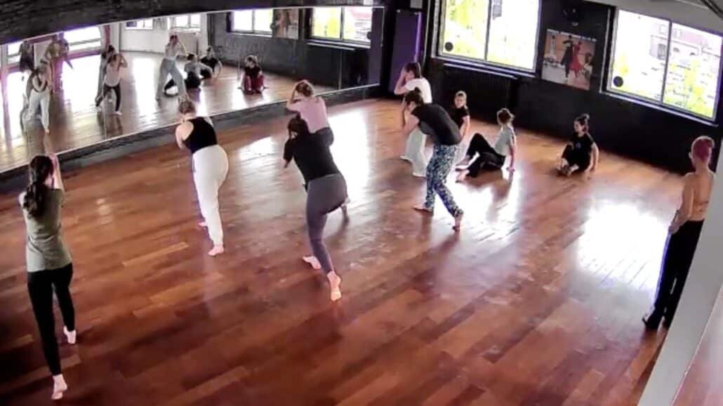 Danse contemporaine du 28/04/2022