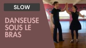 Slow : Danseuse sous le bras