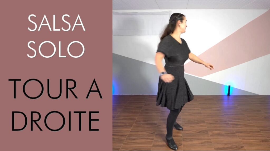 Salsa solo : tour à droite